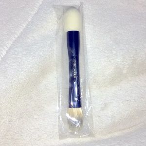 Brand New Estee Lauder double end   makeup brush